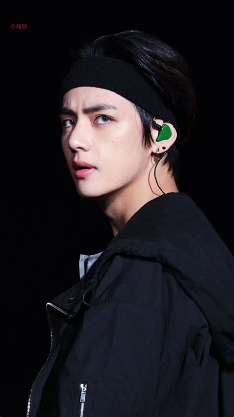 kimtaehyung velvety headband.